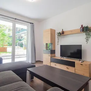 Corvin Modern Two Bedroom Free Parking , Budapeszt Węgry